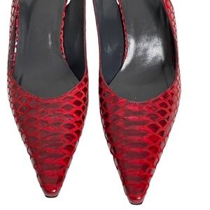 Stuart Weitzman snake print sling back heels  vine color size 6.5